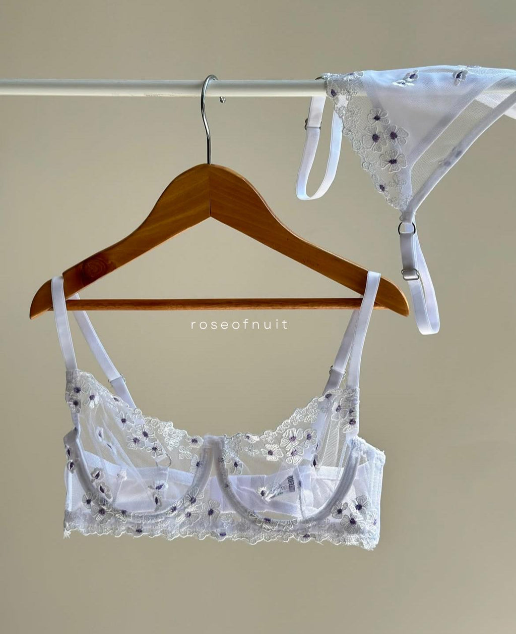 Daisy White Bra Set